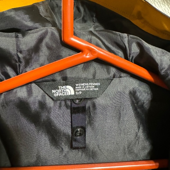 Arrowwood mustard yellow and black north face triclimate women’s jack. 3 in one - Picture 3 of 15
